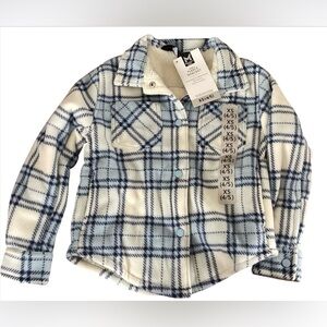 Beautiful, cozy, fleece-lined girls’ shacket - Cream and Blue